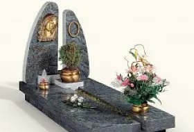 вертикальные памятники из гранита